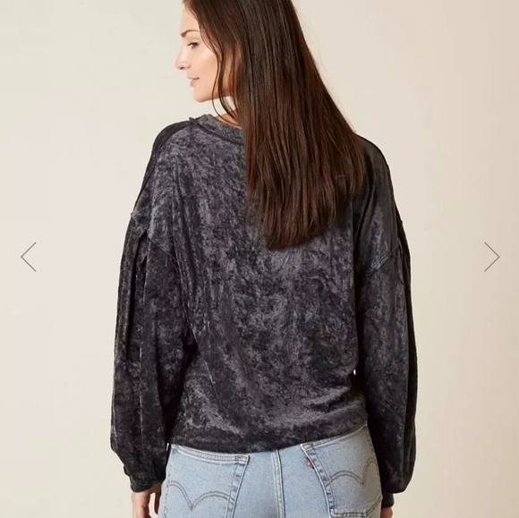 We the free people nora jane crushed velvet sweatshirt - Picture 3 of 13